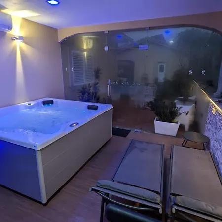 Holiday home Arouca Passadicos Alojamento & Jacuzzi - Spa Arouca