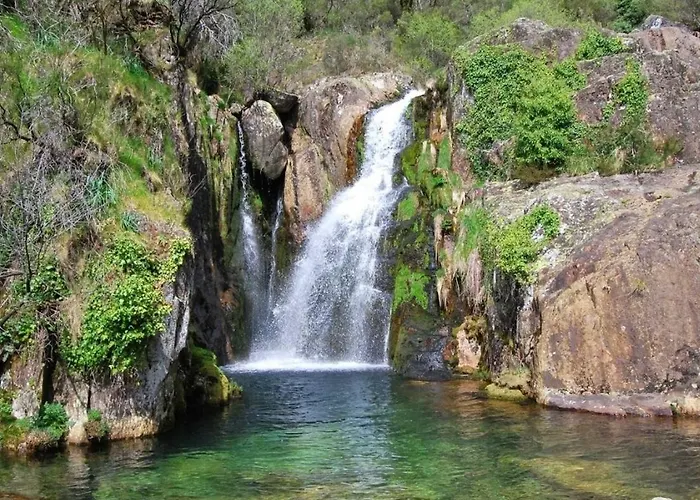 Arouca Passadicos Alojamento & Jacuzzi - Spa * Arouca